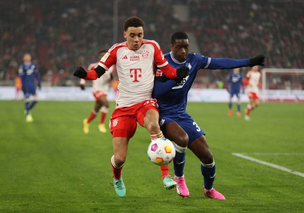 Jamal Musiala Ke Manchester United